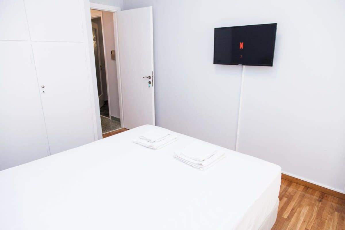 Modern Beauty In Central Area Athens Luaran gambar